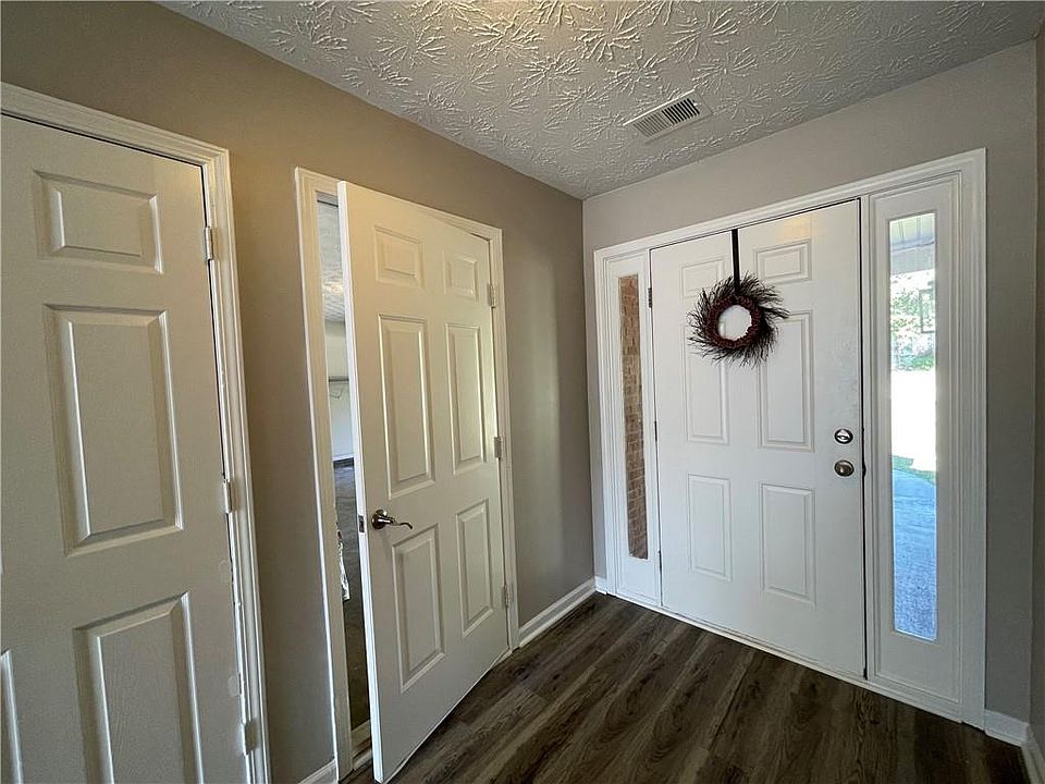 1st image of 2760 Bethesda Ct