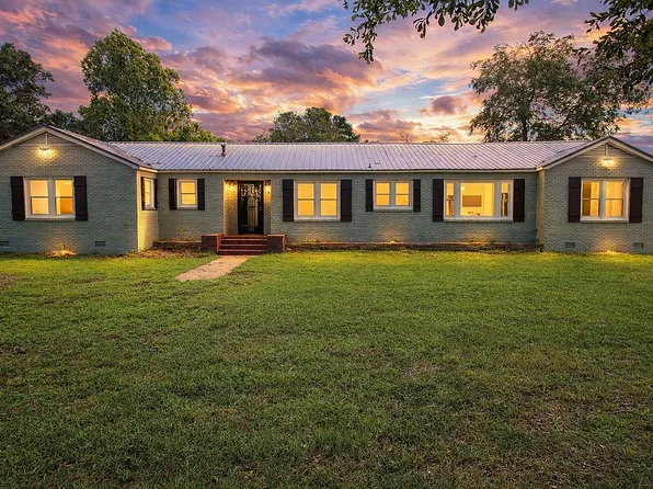 830 New Chapel Rd, Nettleton, MS 38858