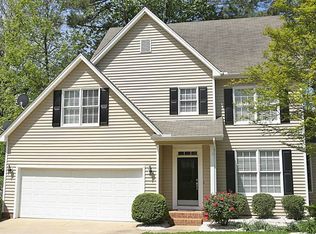 100 Musgrove Cir, Cary, NC 27511