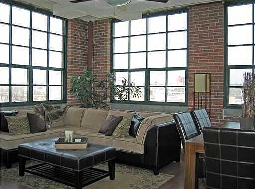 2nd image of 905 3rd St SE APT 210