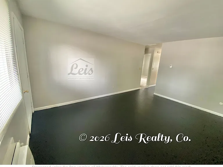 400 N Owens Dr #C — Photo 7