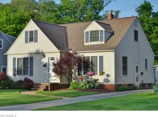 449 Glen Park Dr, Bay Village, OH 44140
