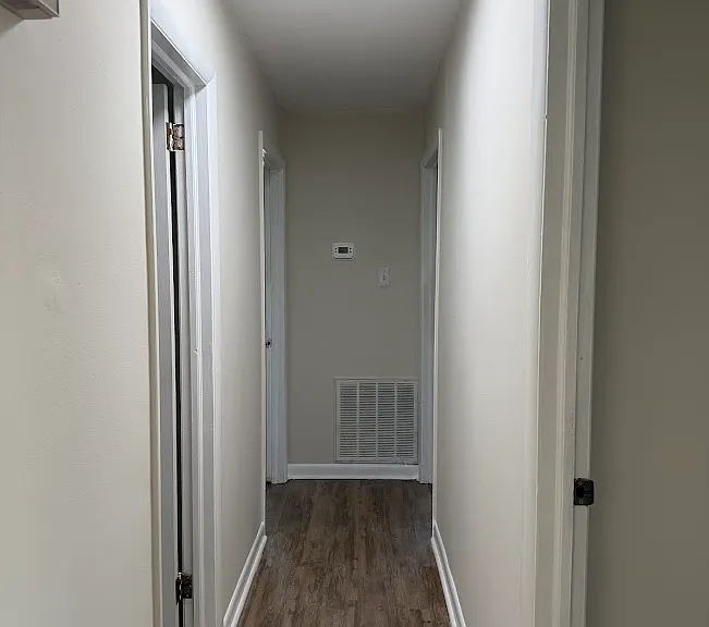 516 Kerr St — Photo 9
