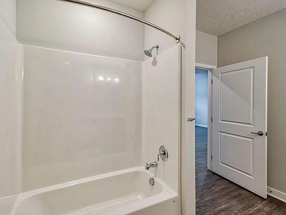 5th image of 1500 Eagle Way #217
