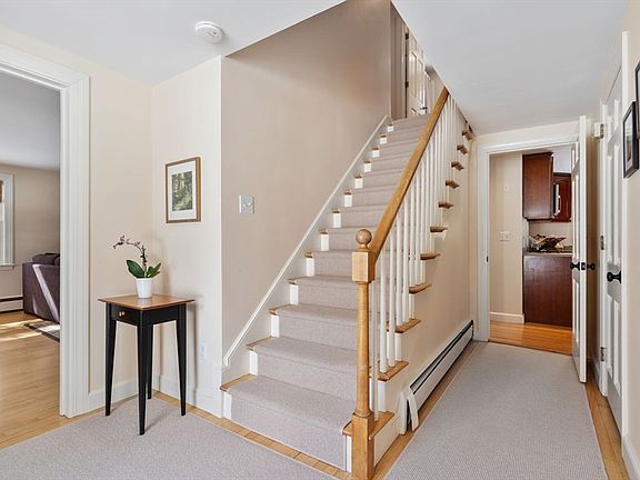 5th image of 20 Joseph Reed Ln