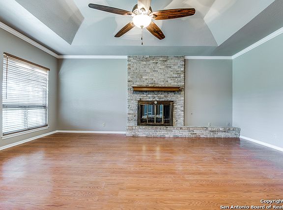 4th image of 15751 Eagle Cliff St