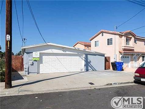 3rd image of 2586 Deauville St