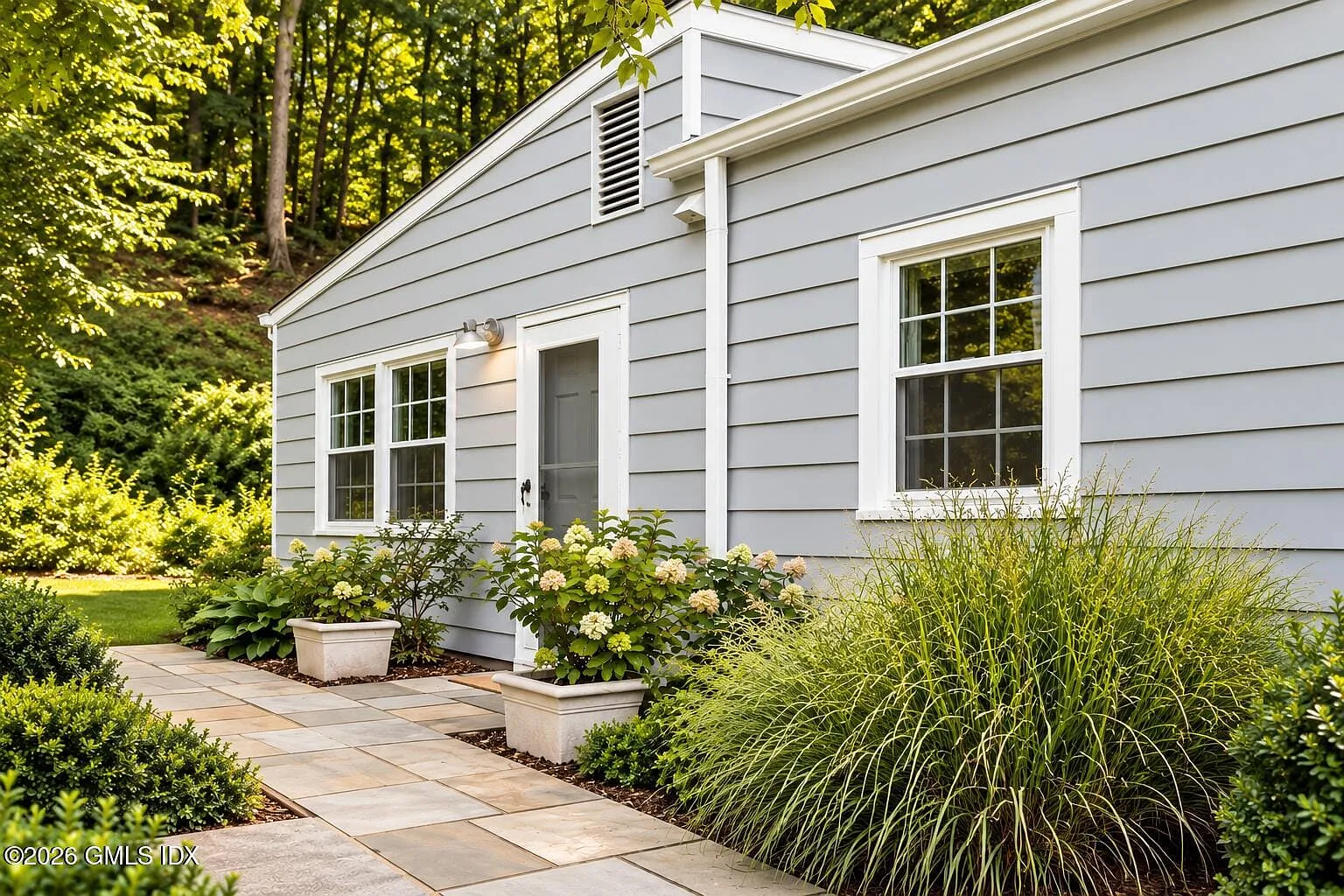 1 bed, 1.0 bath, $2,800 — Photo 1