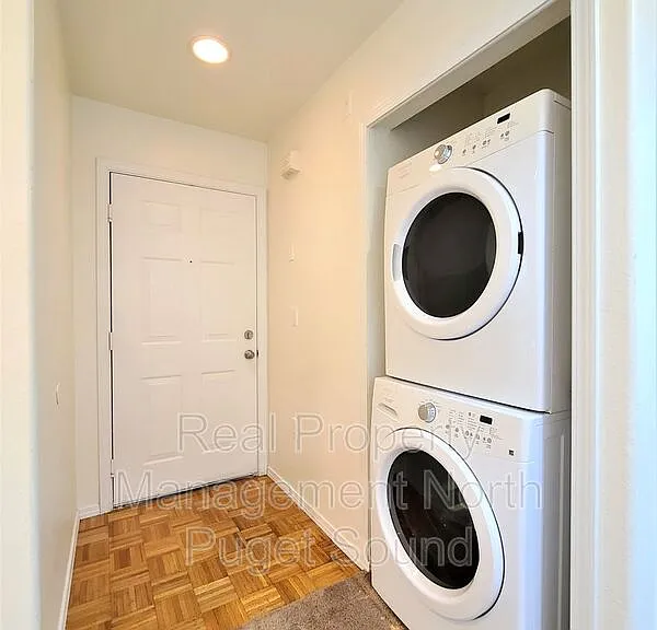 9727 18th Ave W #B103 — Photo 7
