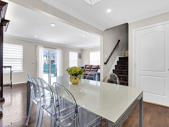 2nd image of 59 Aspen Ct