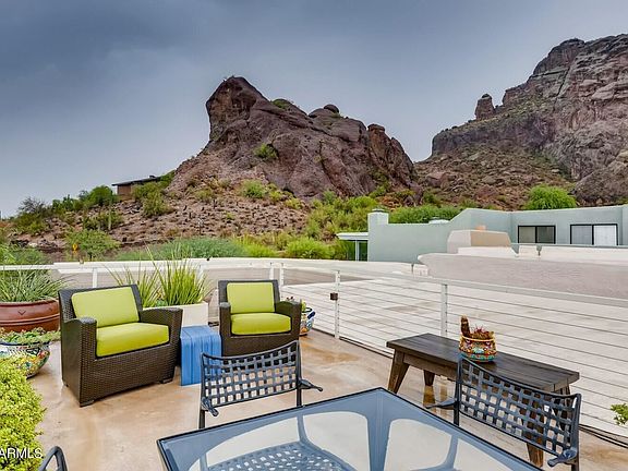 3rd image of 5811 N Echo Canyon Cir