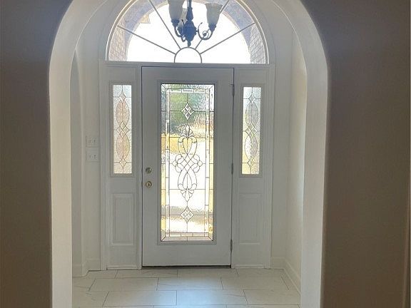 2nd image of 8859 Rolling Hills Dr