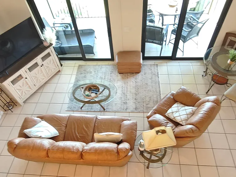 233 NE Edgewater Dr #203 — Photo 23