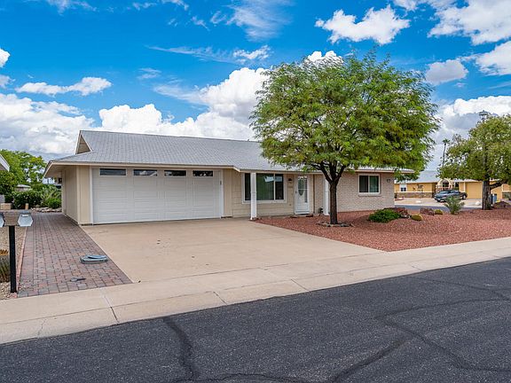 3rd image of 10618 W Cimarron Ct