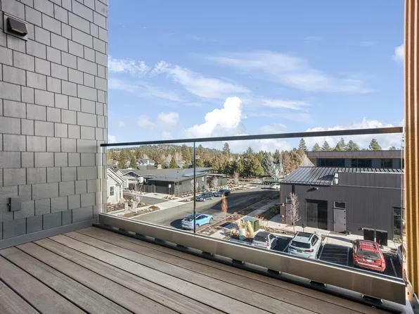 2745 NW Ordway Ave #310, Bend, OR 97703