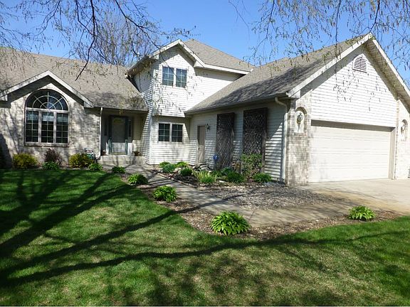 2nd image of 1323 W Oakes Dr