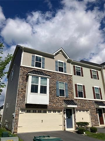 1st image of 2421 Cook Dr