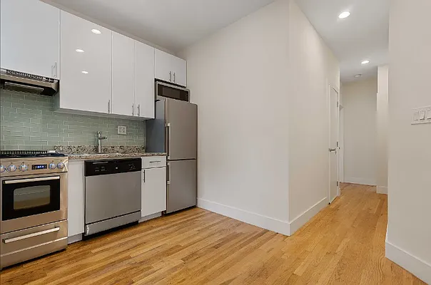 Rented by Dalan Rentals | media 7