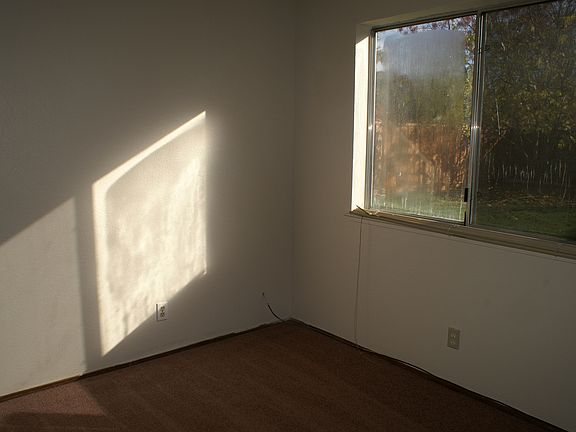 3rd image of 4137 Sugar Pine Way