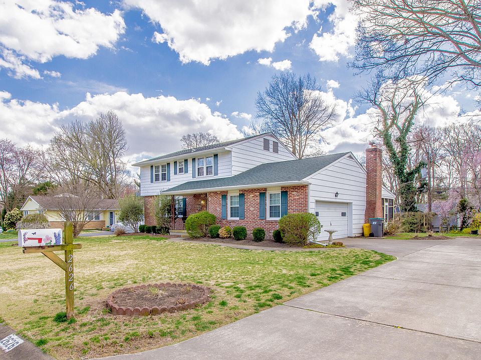1st image of 2626 Pennington Dr