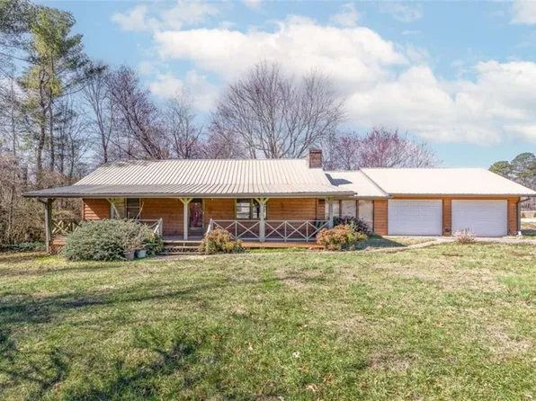 6405 Jenny Lynn Ct, Clermont, GA 30527