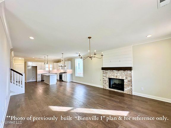 4th image of 6653 Mayberry Ln