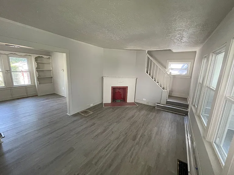 14005 Scioto Ave — Photo 5
