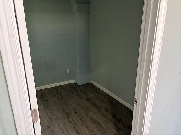 3rd image of 3946 N Sierra Way #3946