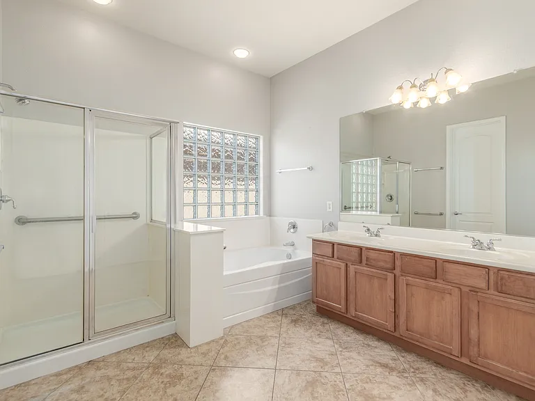 2789 N Heritage St — Photo 19