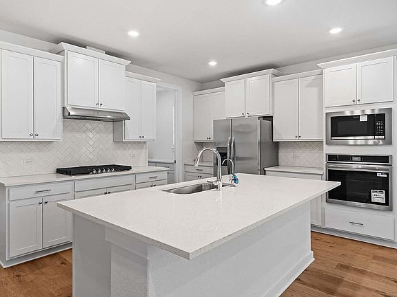 6th image of this home