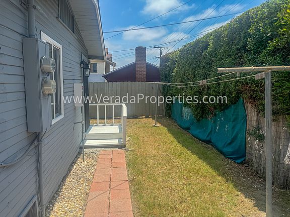 3rd image of 4354 Felton St