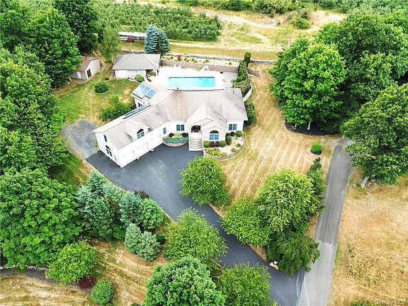 5th image of 19 Rue De Vin Dr
