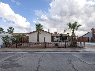 4851 La Fonda Dr, Las Vegas, NV 89121