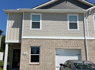 212 Redhead Ln, Lebanon, TN 37090