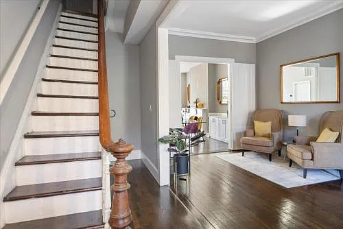 1511 W Lombard St — Photo 4