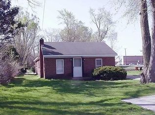 7453 Sylvania Ave, Sylvania, OH 43560