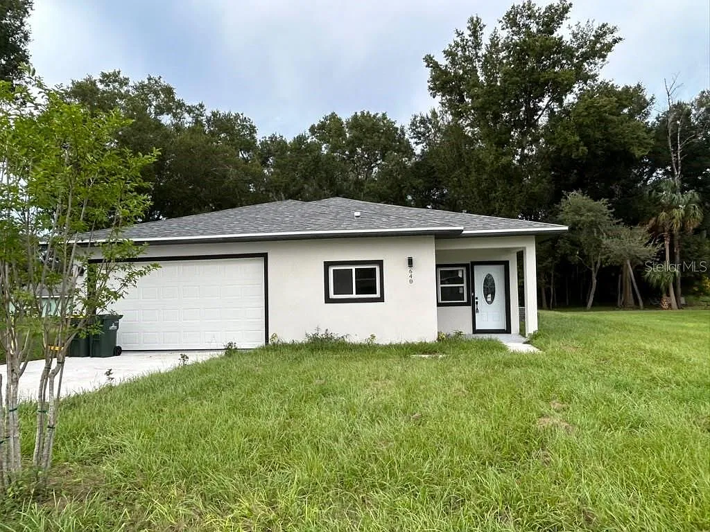 3 bed, 2.0 bath, 1470 sqft, $2,800 — Photo 2