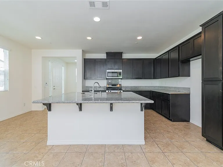 2840 S Via Belamaria — Photo 9