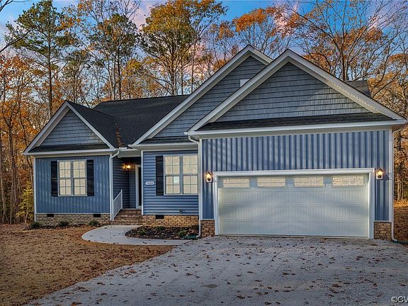 3rd image of 1920 Estates Dr