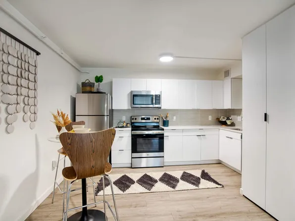 Presidio Palms Apartments