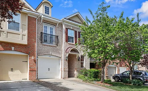 213 Lone Star Way #213 Photo 1