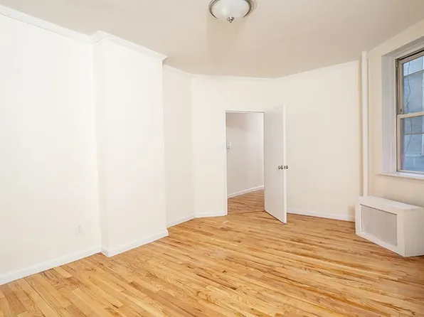 124 Second Avenue image 5 of 7