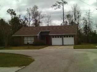 6928 Apuwai Pl, Diamondhead, MS 39525