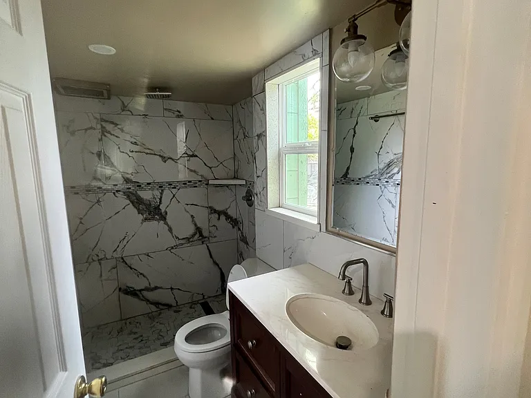25 Kathryn Dr — Photo 6