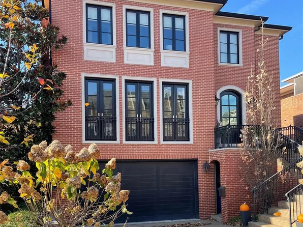 125 Gay Ave, Saint Louis, MO 63105