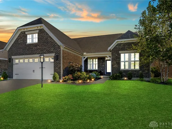 60 Winding Creek Dr, Springboro, OH 45066