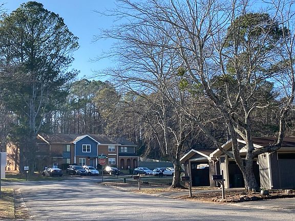 5th image of 314 Winterhaven Trl