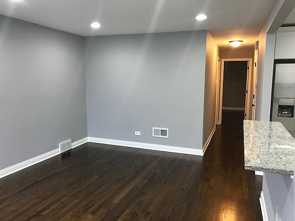 3rd image of 7745 S Christiana Ave