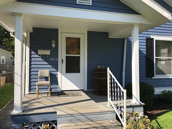 2nd image of 2054 Emmet Ave