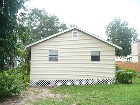 3rd image of 134 N Observatory Dr